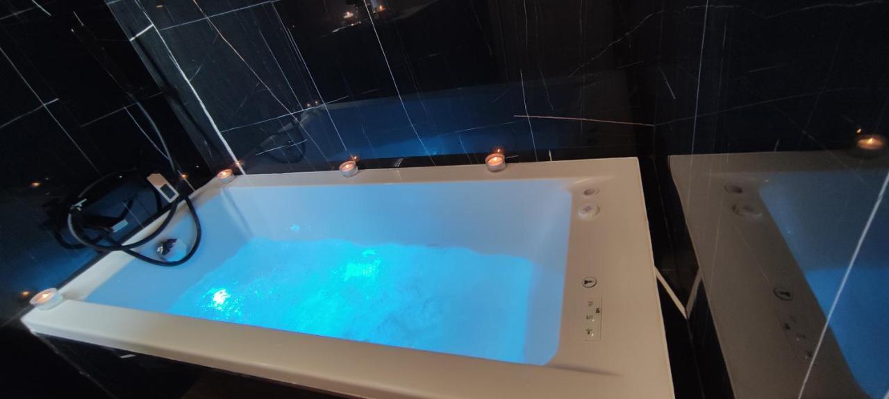 Chill Out Studio Jacuzzi & Sea Views Alicante Exteriör bild